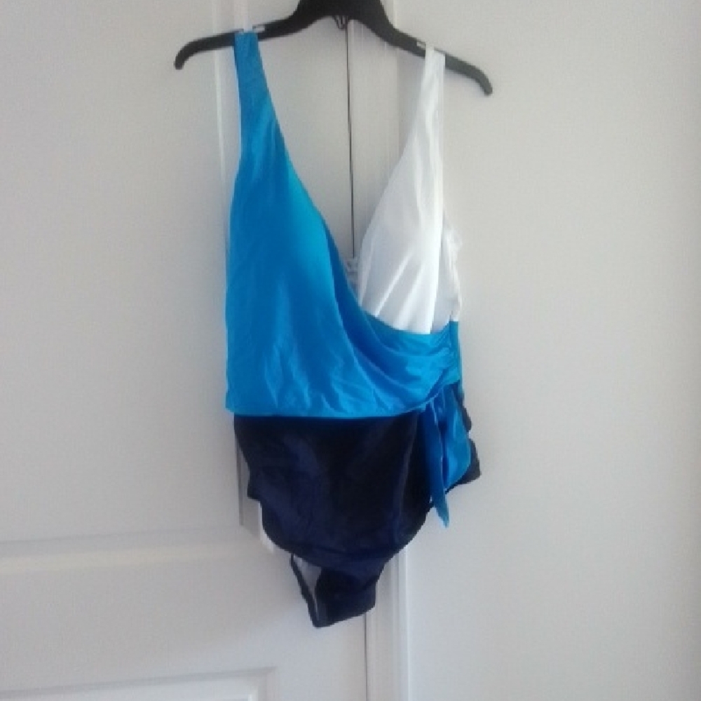 NWT Younique Blue and White Swimsuit